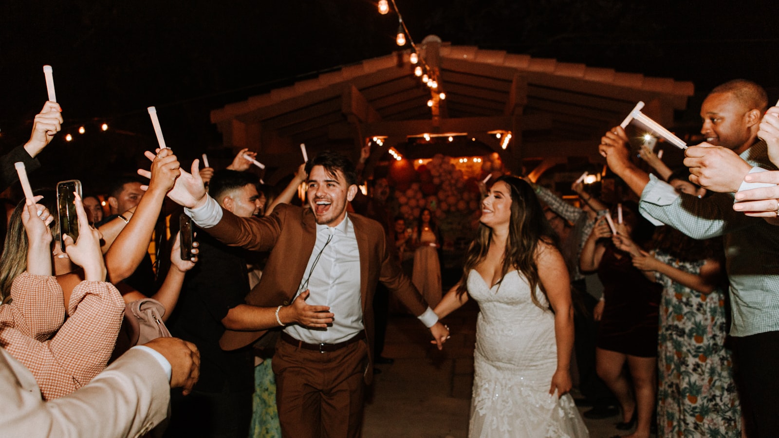 Casal de noivos no dia do casamento